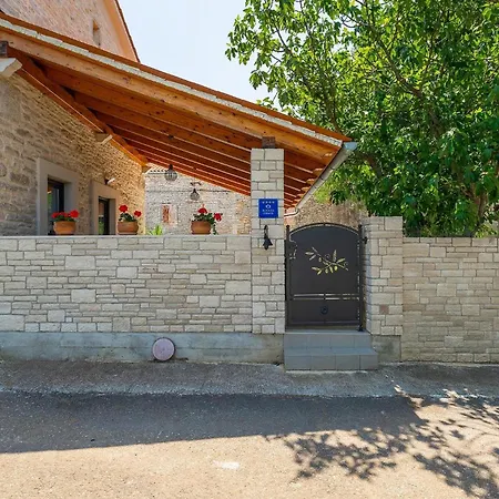 Hébergement de vacances Ena Istra