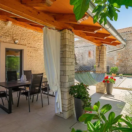 Ena Istra Holiday home