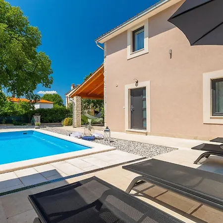 Holiday home Ena Istra