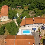 Ena Istra * Marčana
